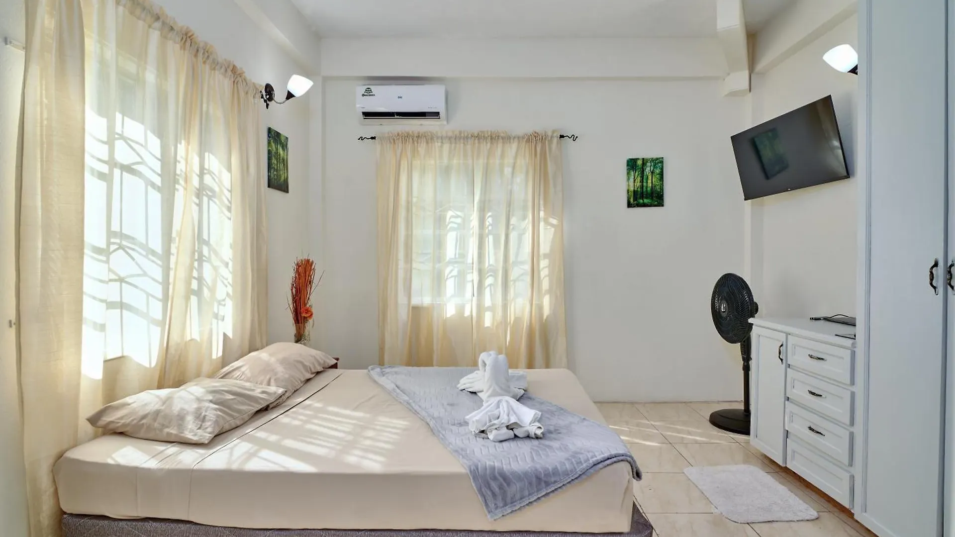 Evergreen Kingstown Apartman